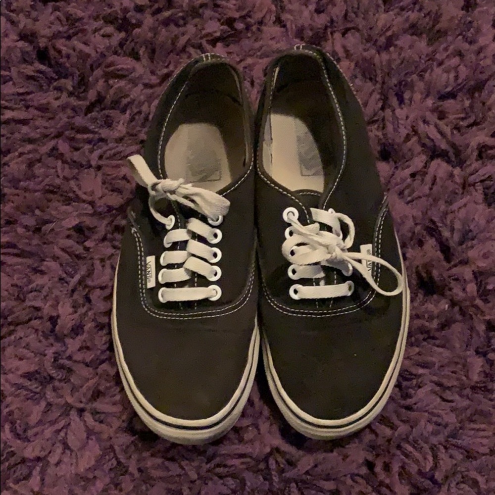 Black and white authentic vans